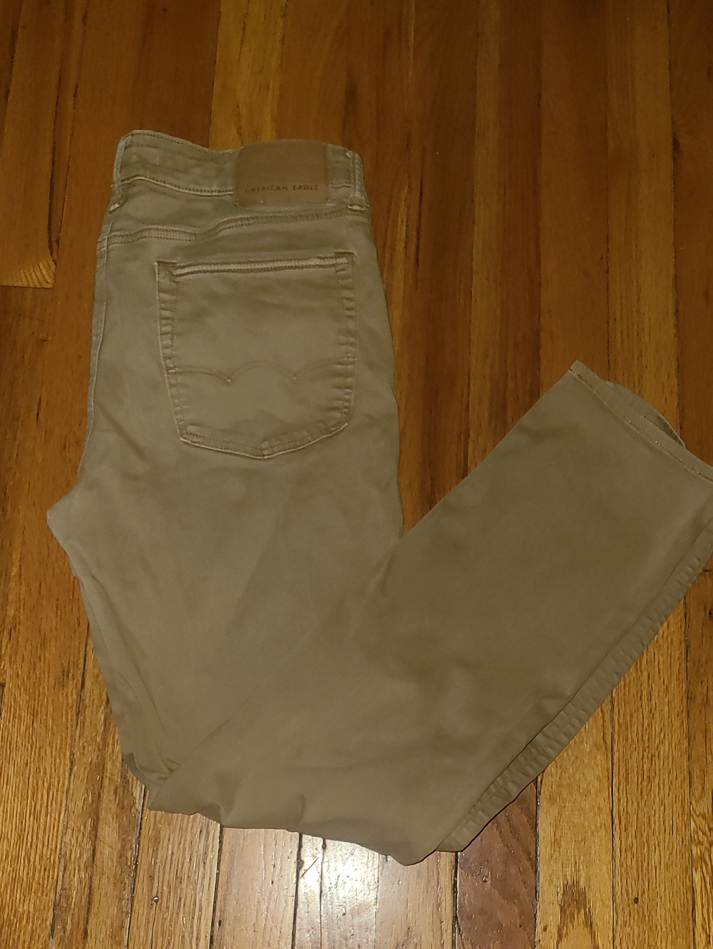 American Eagle khaki jeans 34/32
